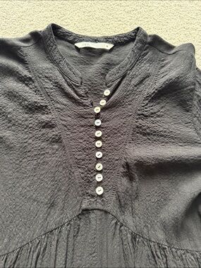 Zara Black Textured Henley-Style Tunic with Button Placket